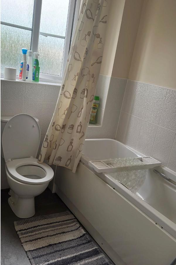 Apartamento Salimi Bridgend  Exterior foto